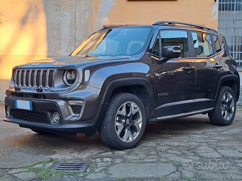 Usata Jeep Renegade Limited 180 CV (132 kW) 2019 Grigio SUV