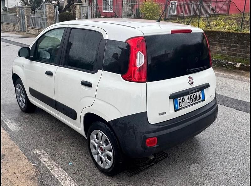 Usata Fiat Panda 75 CV (55 kW) 2013 Bianco Utilitaria