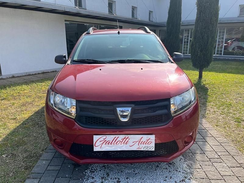Usata Dacia Logan MCV Ambiance 75 CV (55 kW) 2014 Berlina