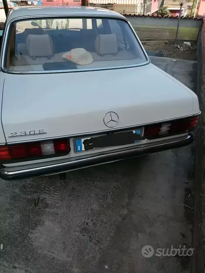 Usata Mercedes E230 1982 Bianco Berlina