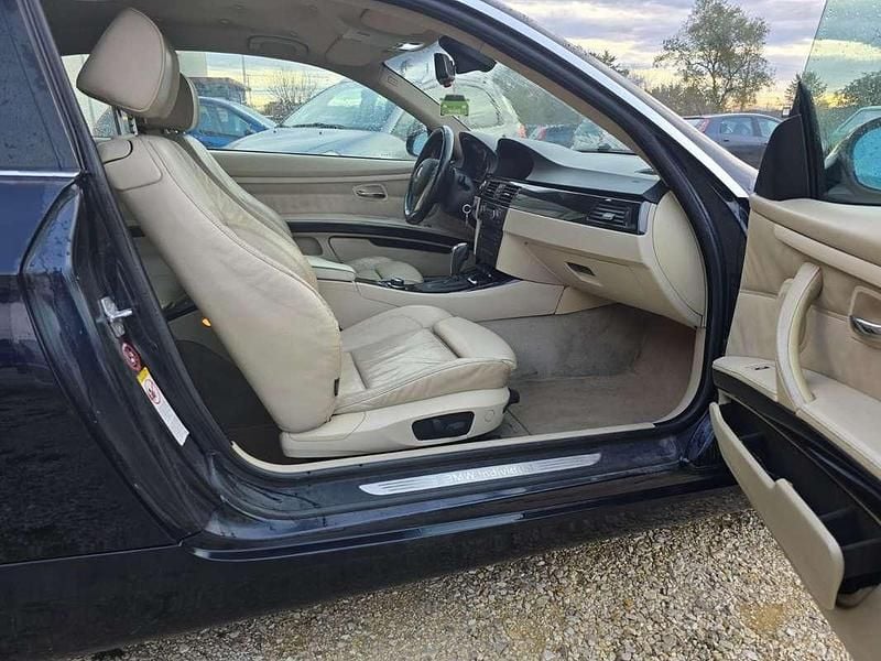 Usata BMW 325 197 CV (144 kW) 2008 Blu/azzurro Coupé