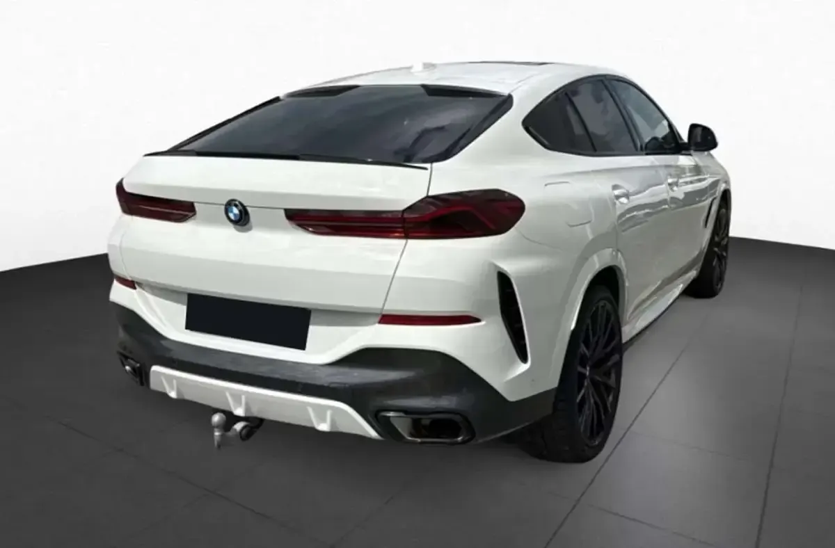 Usata BMW X6 M Sport 298 CV (219 kW) 2025 Bianco SUV