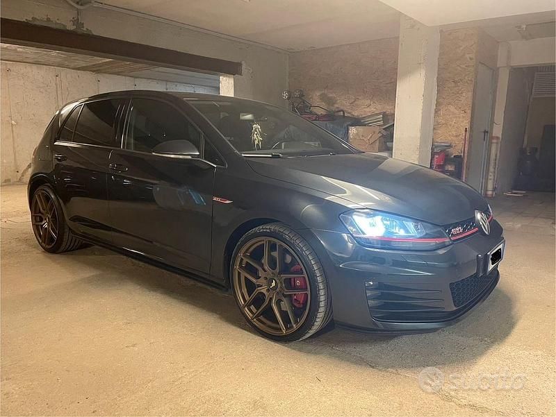 Usata VW Golf VII GTI 230 CV (169 kW) 2016 Grigio Berlina