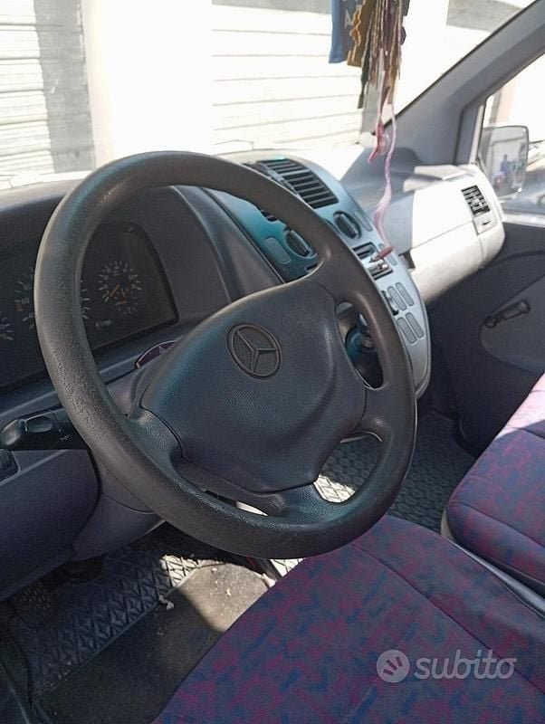 Käytetty Mercedes Vito 122 HP (89 kW) 1999 Valkoinen Van
