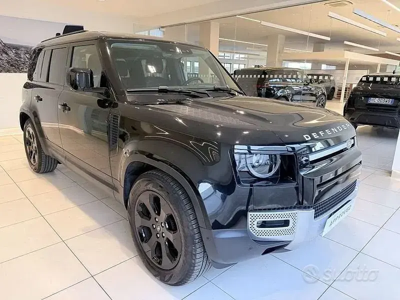 Usata Land Rover Defender SE 2023 Nero SUV