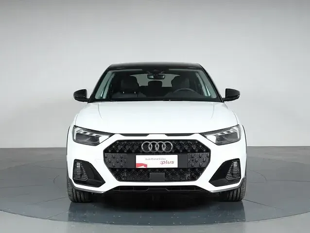Usata Audi A1 Ambiente 116 CV (85 kW) 2025 Bianco ghiaccio metallizzato SUV