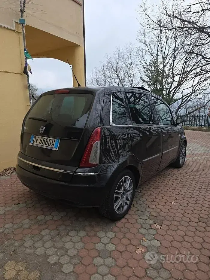 Brugt Lancia Musa 120 HK (88 kW) 2009 Brun MPV