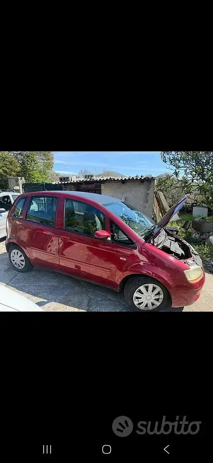 Usata Fiat Idea 70 CV (51 kW) 2004 Rosso Monovolume