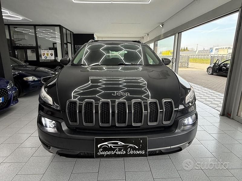 Usata Jeep Cherokee Trailhawk 272 CV (200 kW) 2014 Nero SUV