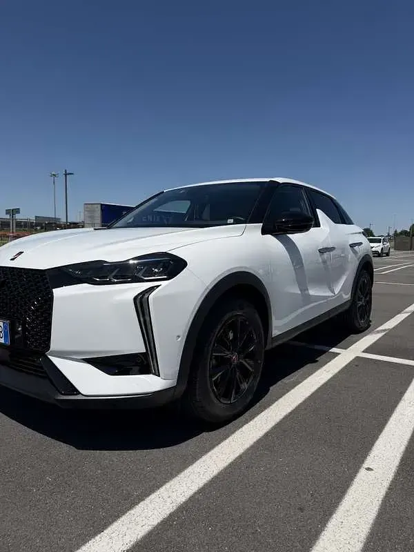 Usata DS Automobiles DS3 Performance Line Plus 131 CV (96 kW) 2023 Bianco SUV