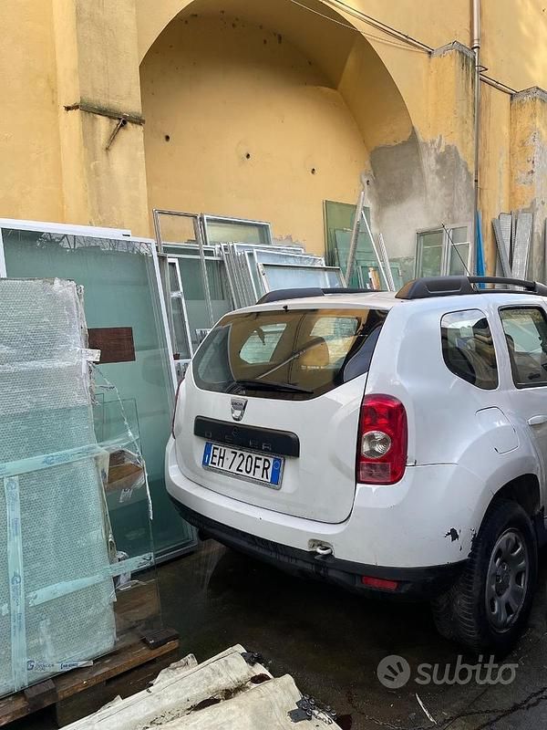 Usata Dacia Duster 2012 Bianco SUV