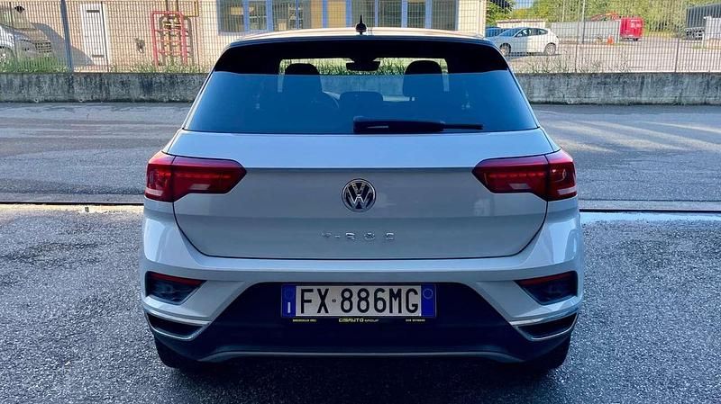 Usata VW T-Roc Advance 150 CV (110 kW) 2019 Bianco SUV