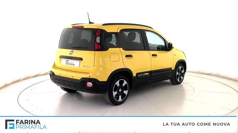 Nuova Fiat Panda Cross Cross 65 CV (47 kW) 2025 Giallo Utilitaria