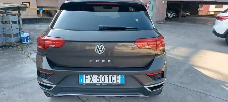 Usata VW T-Roc Advance 115 CV (84 kW) 2019 Grigio SUV
