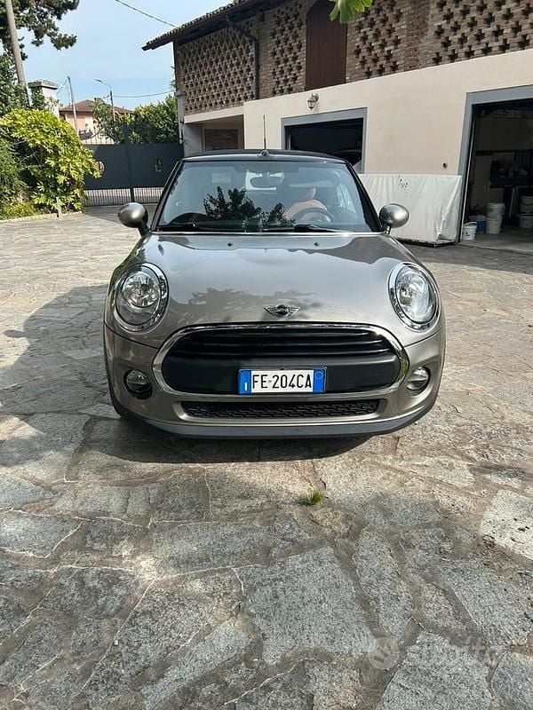 Usata 2016 Mini One Cabriolet Cabrio | 14.000 € - Immagine 1/4