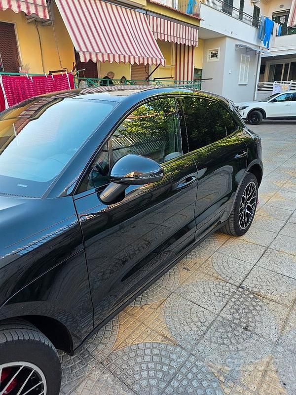 Usata Porsche Macan S 250 CV (183 kW) 2015 Nero SUV