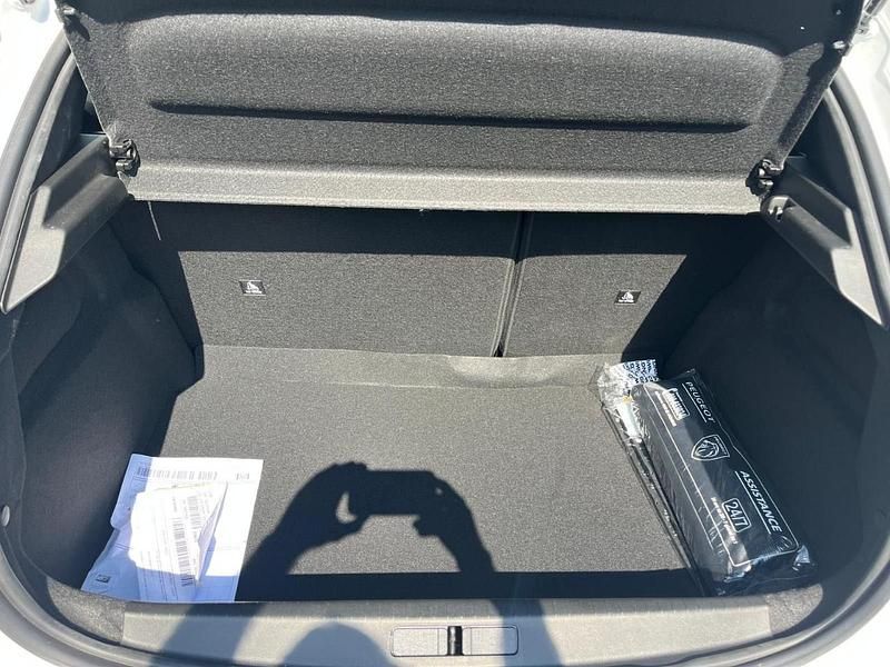 Nuova Peugeot 208 Style 110 CV (80 kW) 2025 Bianco Utilitaria