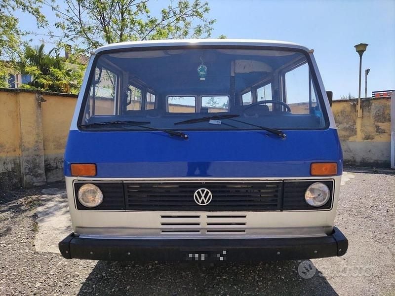 Usata VW Caravelle 74 CV (54 kW) 1982 Blu Monovolume