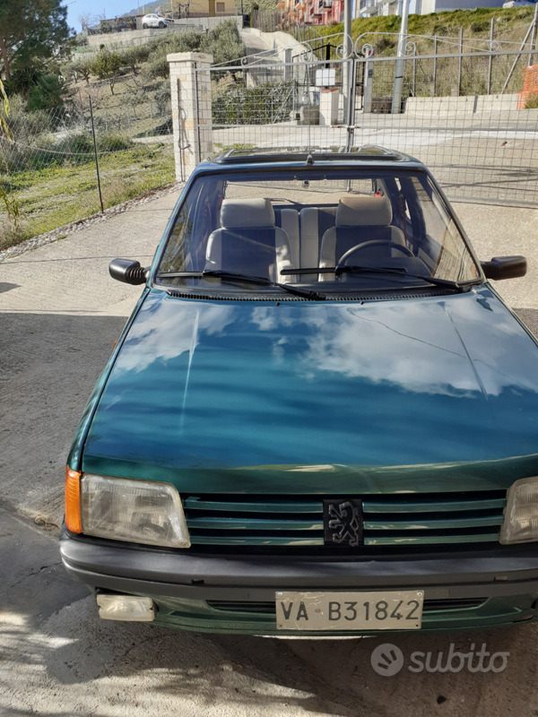 Usato 1990 Peugeot 205 Benzin (8.000 €)
