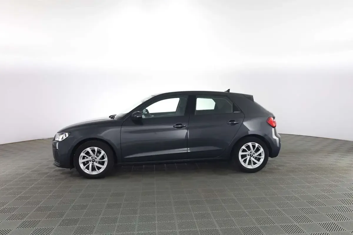 Usata Audi A1 Admired 95 CV (69 kW) 2023 Grigio manhattan SUV