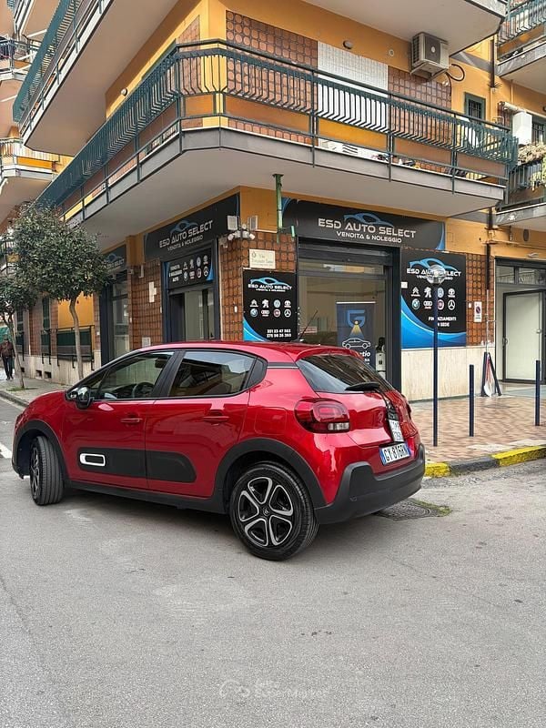 Usata Citroën C3 101 CV (74 kW) 2023 Rosso Utilitaria