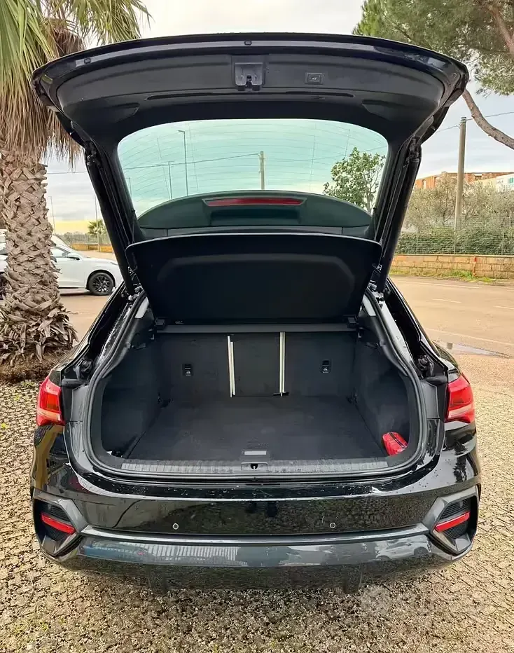 Usata Audi Q3 Advanced 150 CV (110 kW) 2020 Nero SUV