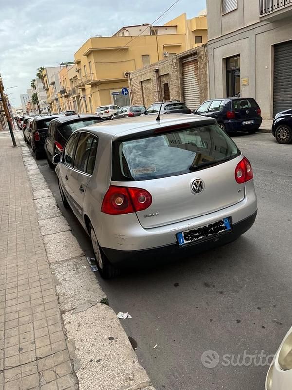 Usata VW Golf Plus 102 CV (75 kW) 2007 Grigio Monovolume