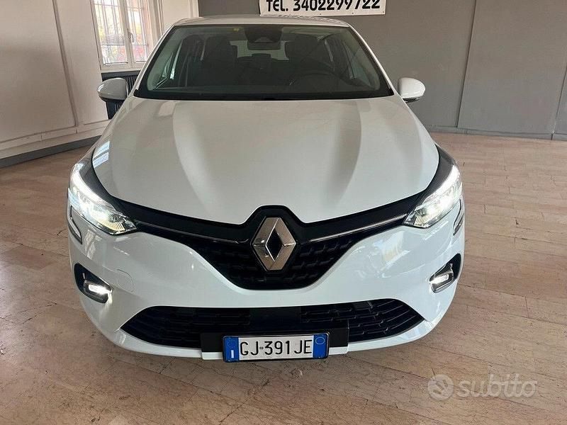 Usata Renault Clio V Business 101 CV (74 kW) 2022 Bianco Berlina