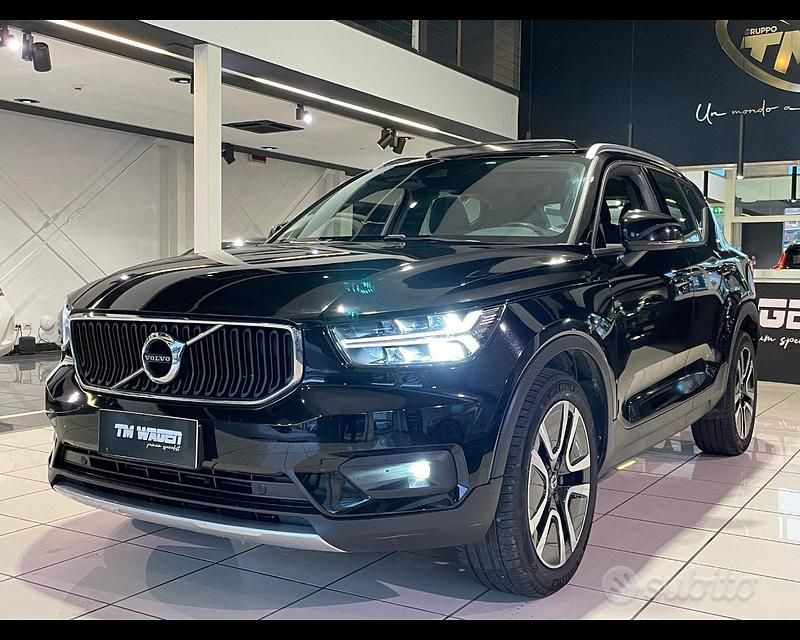 Nero Usata 2019 Volvo XC40 Momentum SUV | 17.500 € (Super prezzo) - Immagine 1/4