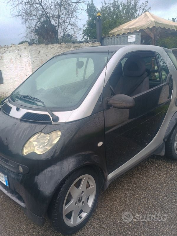 Usata Smart ForTwo Coupé 45 CV (33 kW) 2003 Nero Coupé