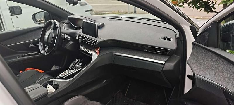 Usata Peugeot 3008 Business-Line 120 CV (88 kW) 2018 Monovolume