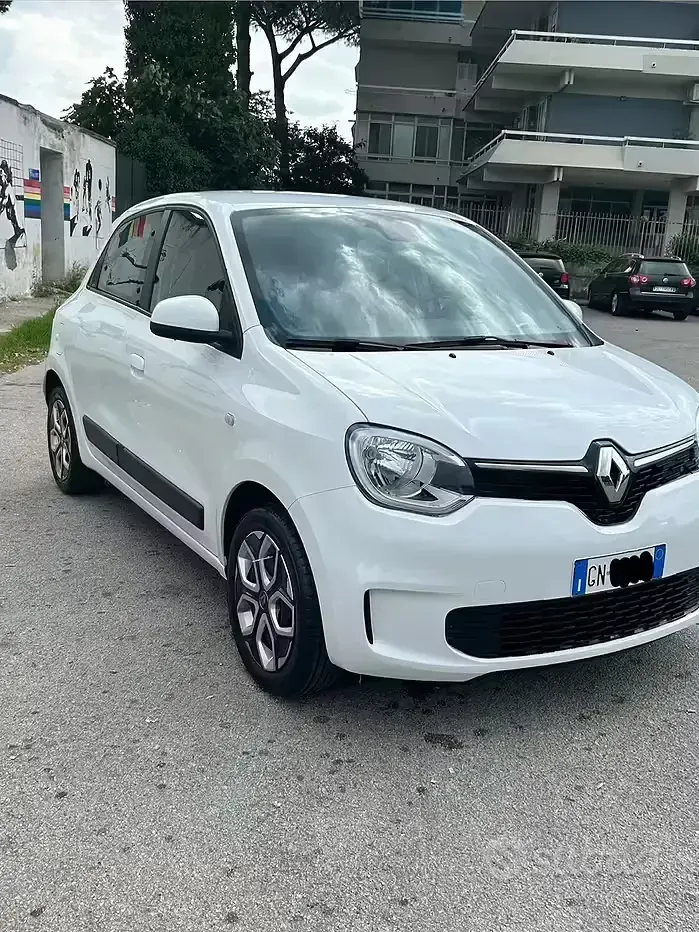 Usata Renault Twingo 69 CV (50 kW) 2023 Bianco Utilitaria