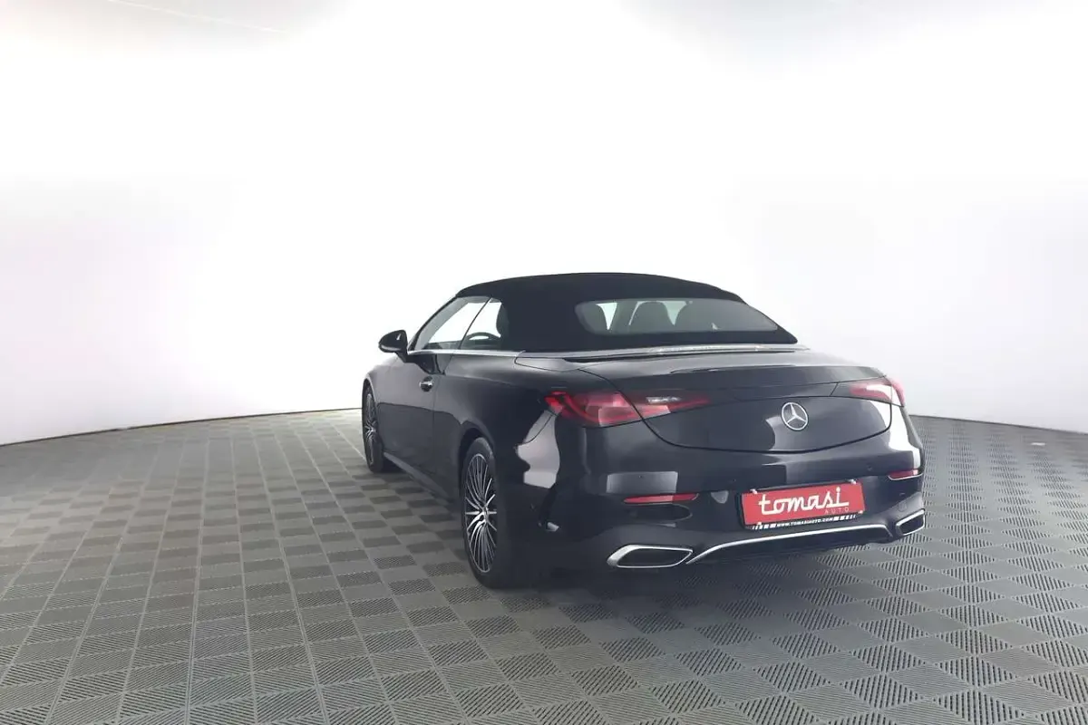 Usata Mercedes CLE200 AMG Line Premium 204 CV (150 kW) 2026 Nero con capote nera Cabrio