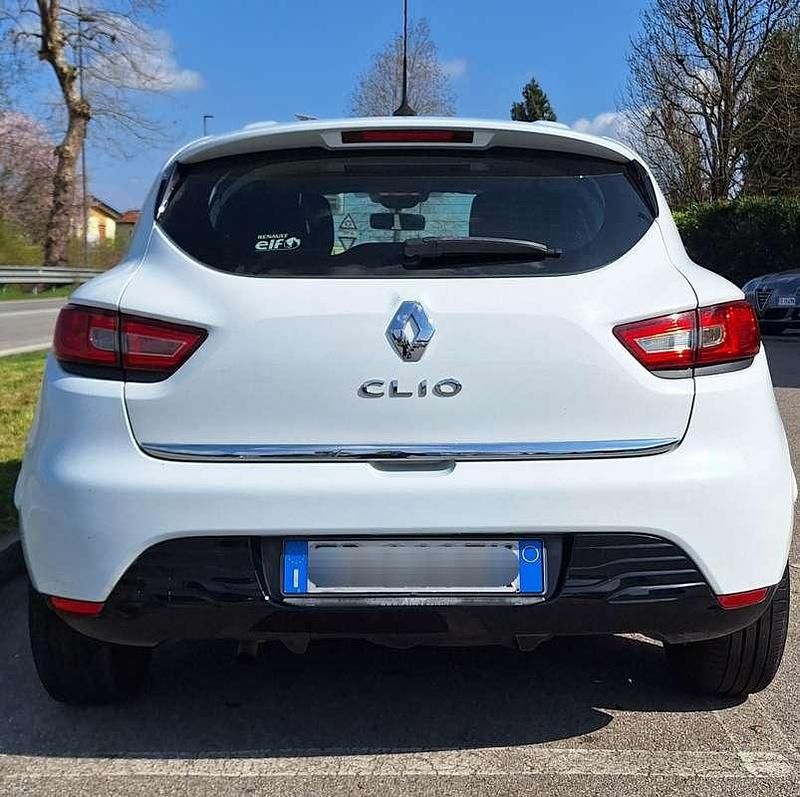 Usata Renault Clio IV 73 CV (53 kW) 2013 Berlina