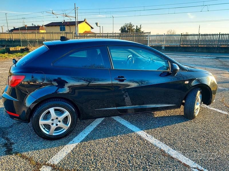 Usata Seat Ibiza 85 CV (62 kW) 2013 Nero