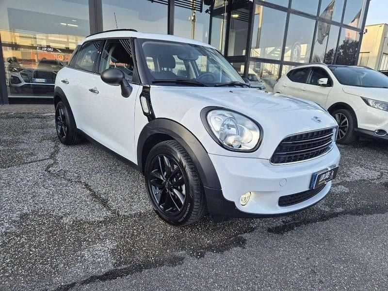 Begagnad Mini One D Countryman Business 90 HK (66 kW) 2016 Vit SUV
