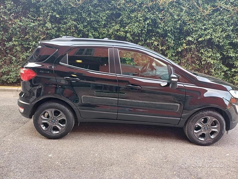 Usata Ford Ecosport Business Edition 125 CV (91 kW) 2018 Nero SUV
