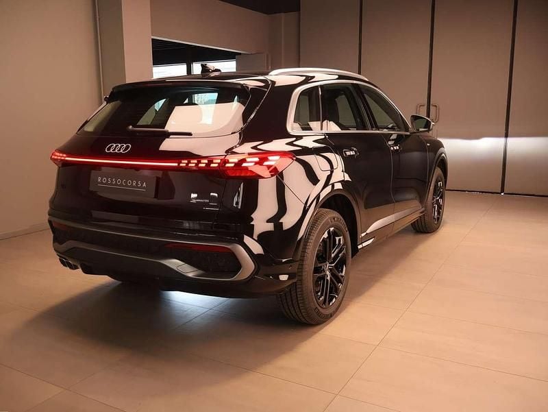 Usata Audi Q5 S-Line 204 CV (150 kW) 2025 Nero mythos SUV
