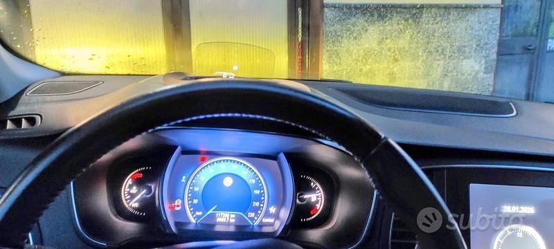 Usata Renault Mégane IV 115 CV (84 kW) 2019 Bianco Coupé