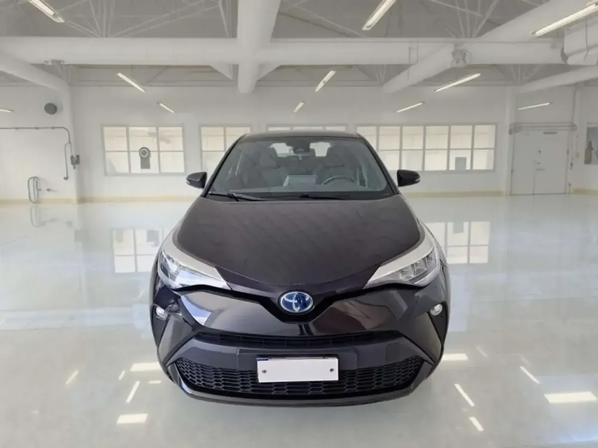 Usata Toyota C-HR Business Edition 98 CV (72 kW) 2022 Nero SUV