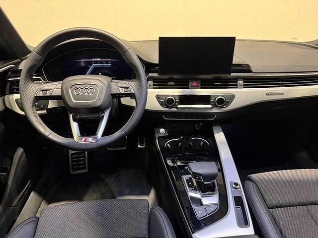 Usata Audi A4 S-Line 204 CV (150 kW) 2024 Bianco ghiacciaio metallizzato Station wagon