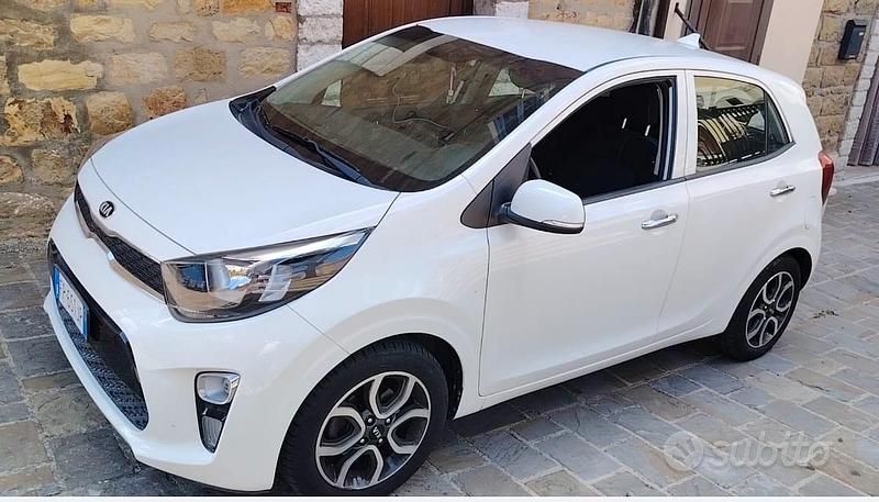 Usata Kia Picanto 2018 Utilitaria