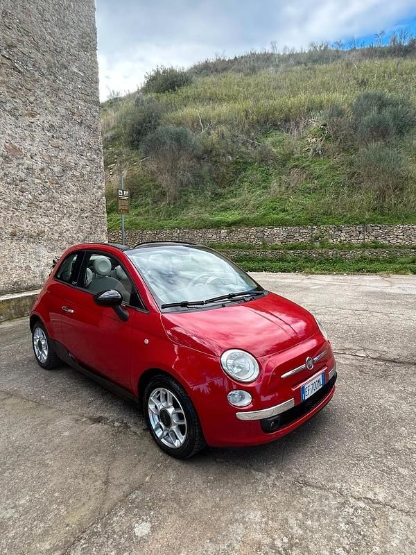 Usata Fiat 500C Rock 75 CV (55 kW) 2010 Rosso Cabrio