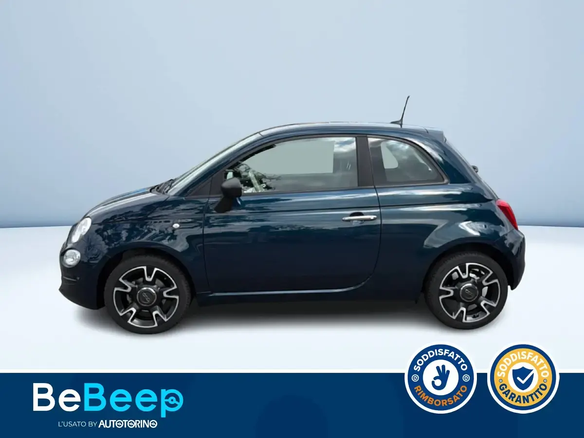 Usata Fiat 500 70 CV (51 kW) 2022 Blu metallizzato Berlina