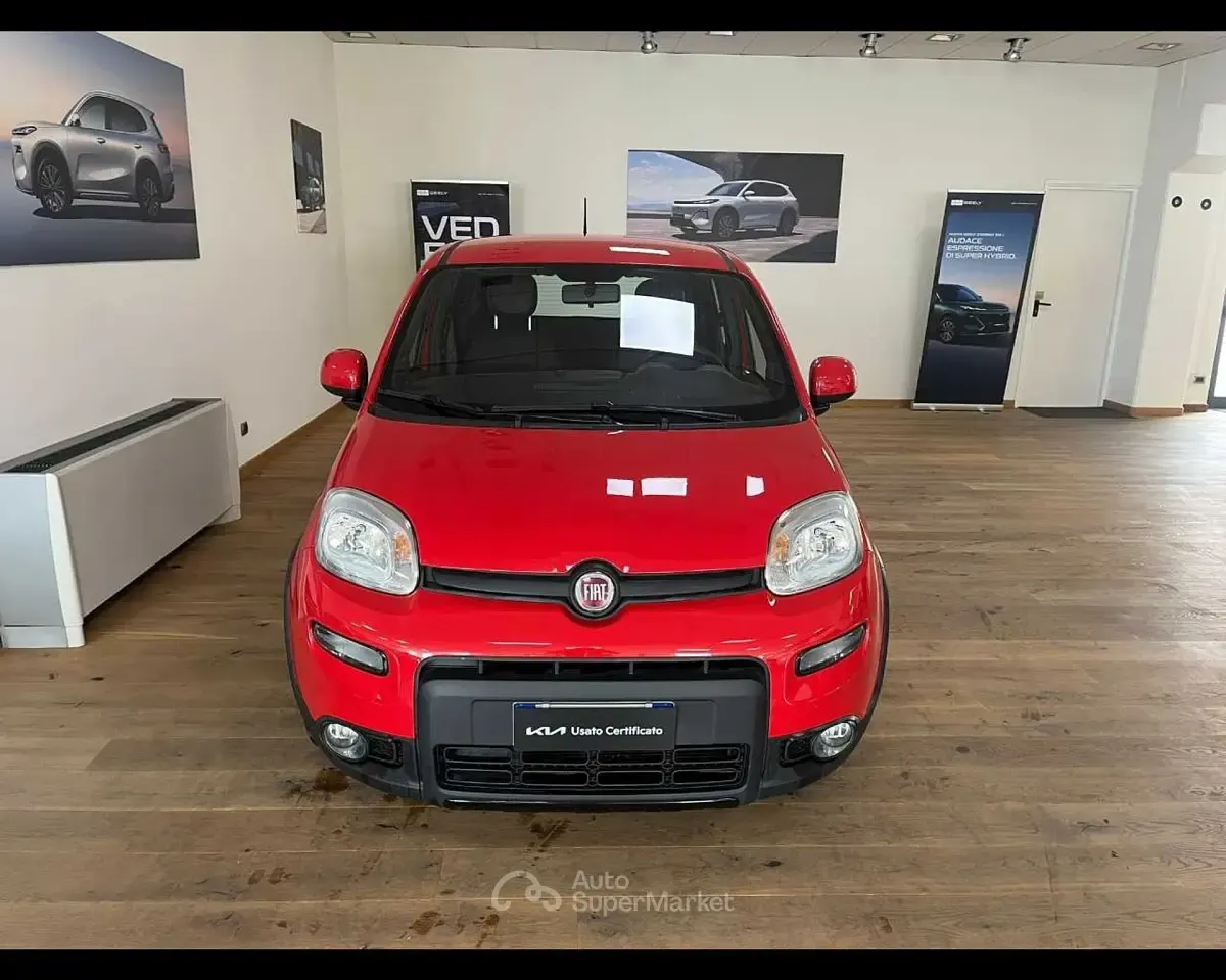 Usata Fiat Panda Sport 69 CV (50 kW) 2022 Rosso Utilitaria