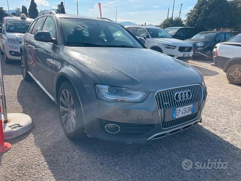 Usata Audi A4 Allroad Comfort 245 CV (180 kW) 2012 Grigio Station wagon