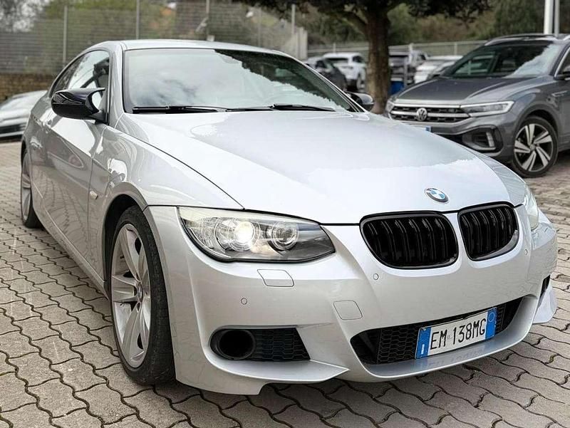 Usata BMW 320 184 CV (135 kW) 2012 Argento Coupé