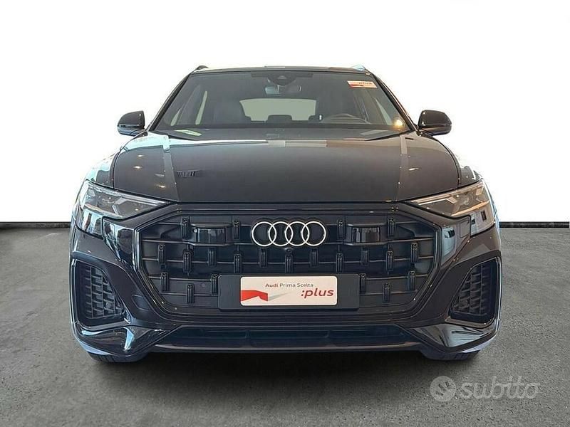 Usata Audi Q8 S-Line 231 CV (169 kW) 2025 Nero SUV
