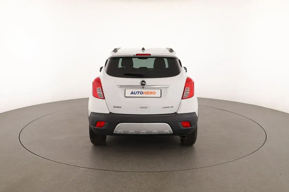 Usata Opel Mokka Cosmo 140 CV (102 kW) 2015 Bianco SUV