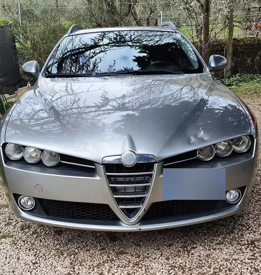Usata Alfa Romeo 159 170 CV (125 kW) 2011 Grigio Station wagon